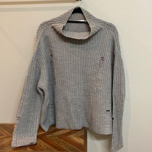 RD Style Sweater Size M